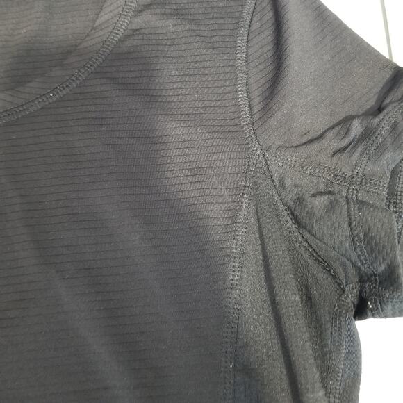 Tek Gear Shirt Black Size Small Dry Tek Short Sleeve - Picture 3 of 6